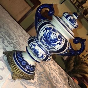 VTG BOMBAY TALL JAR CANISTER W LID